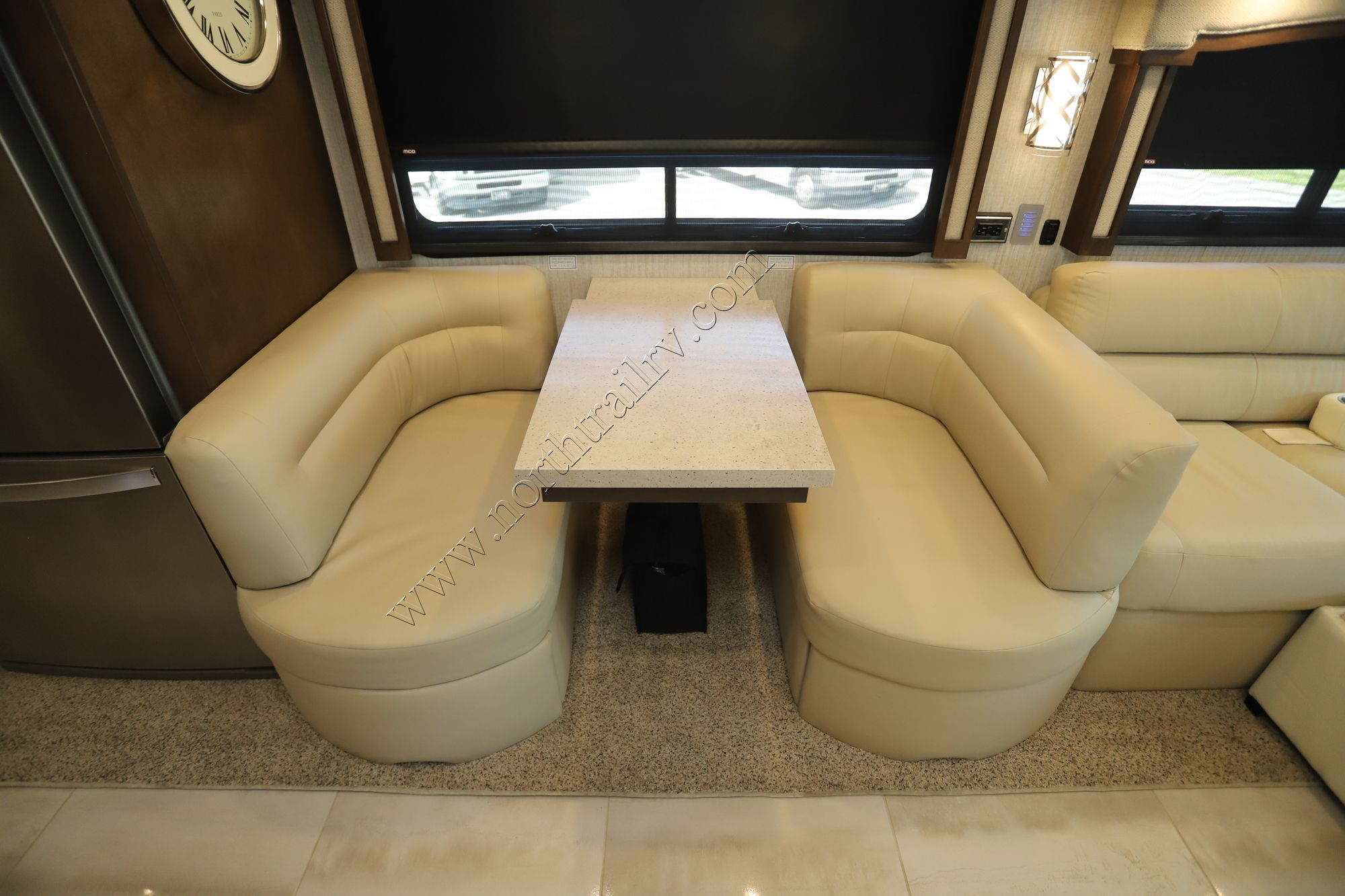 Used 2022 Newmar Ventana 3709 Class A  For Sale