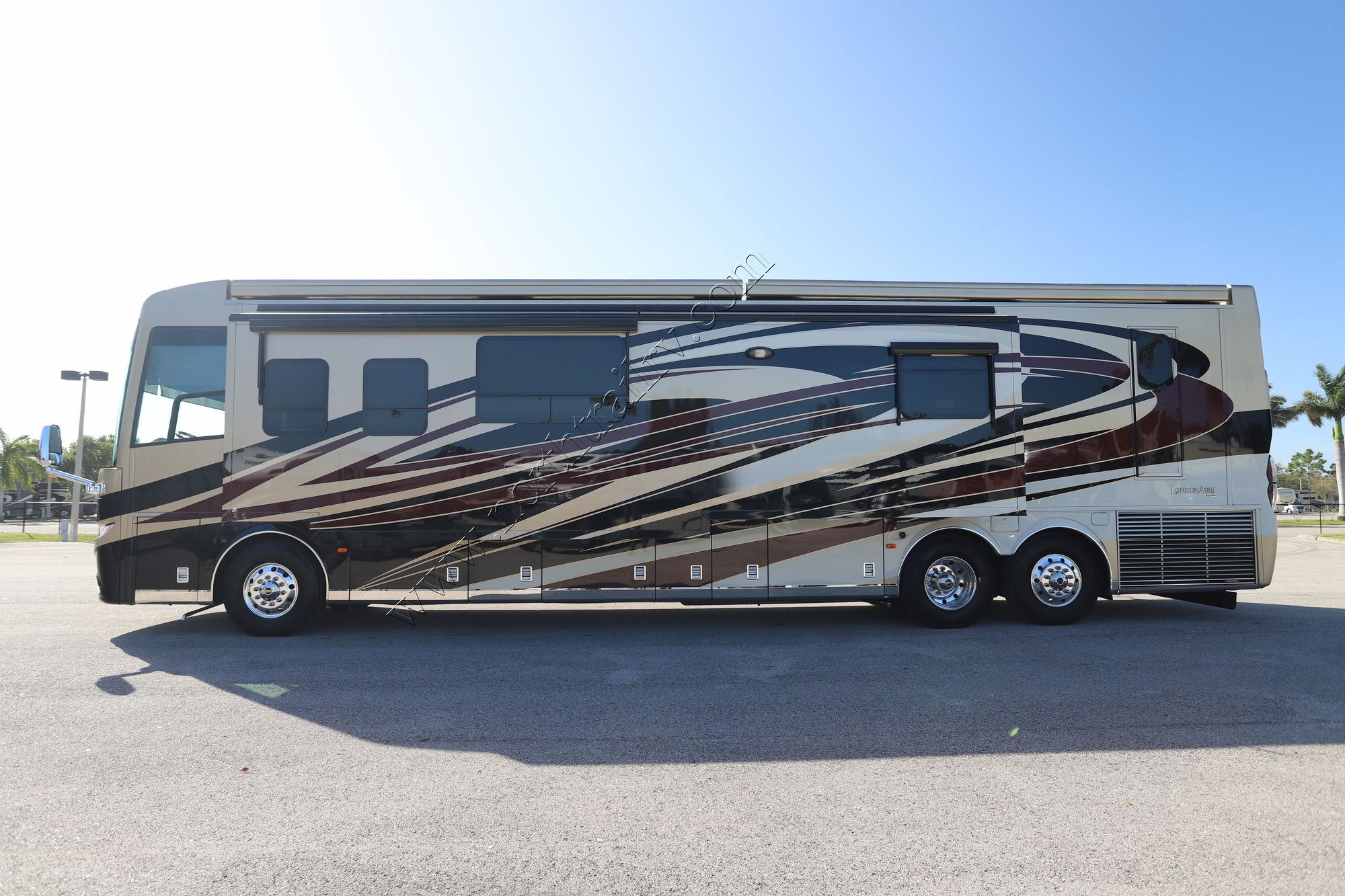 Used 2016 Newmar London Aire 4519 Class A  For Sale