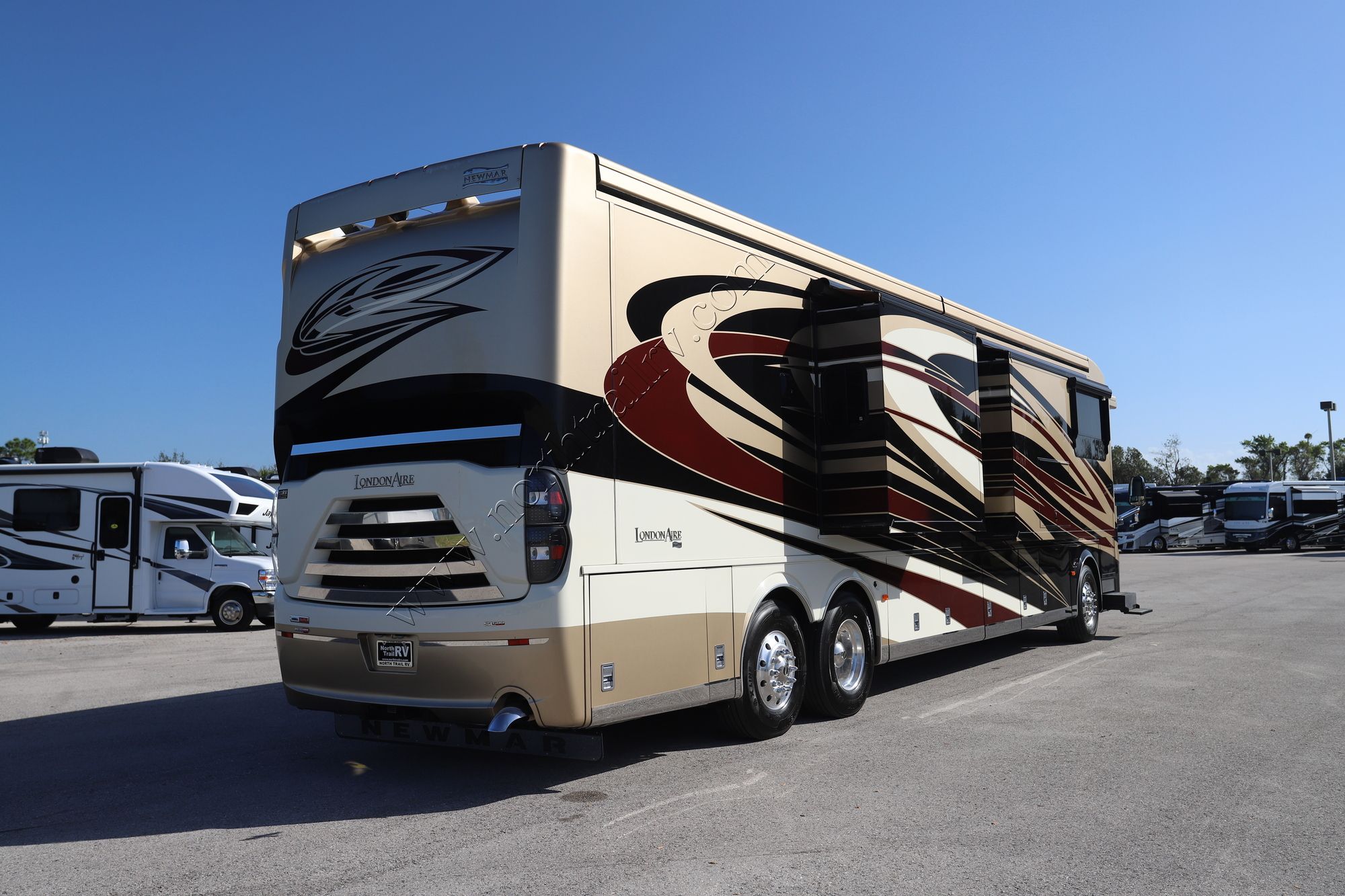 Used 2016 Newmar London Aire 4519 Class A  For Sale