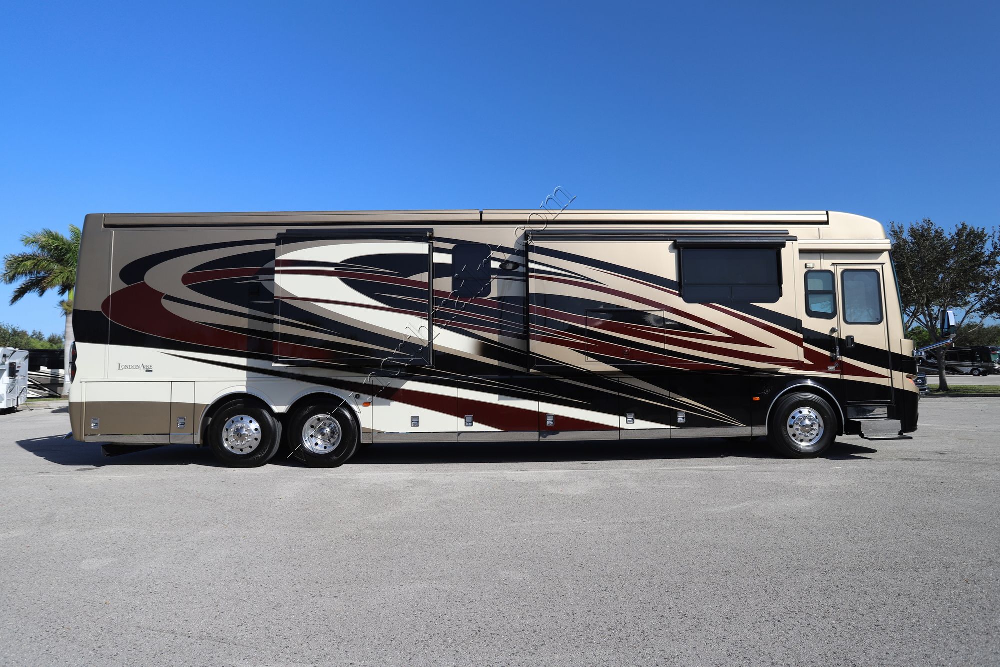 Used 2016 Newmar London Aire 4519 Class A  For Sale