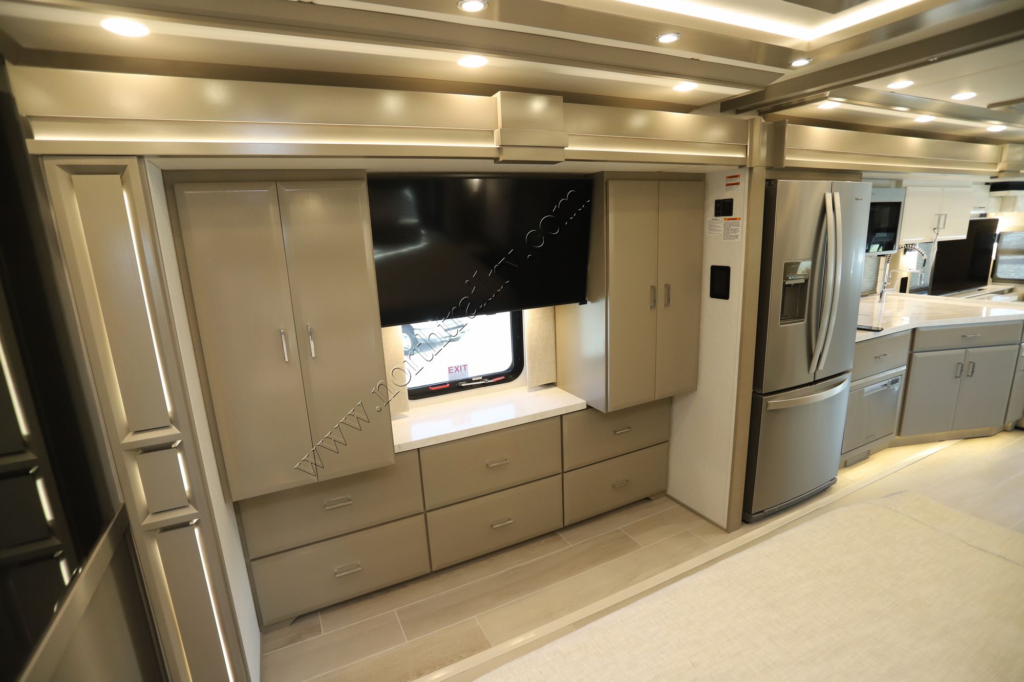 New 2025 Newmar Supreme Aire 4051 Super C  For Sale