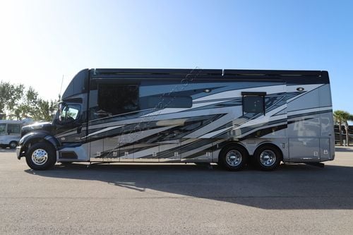 2025 Newmar Supreme Aire 4051