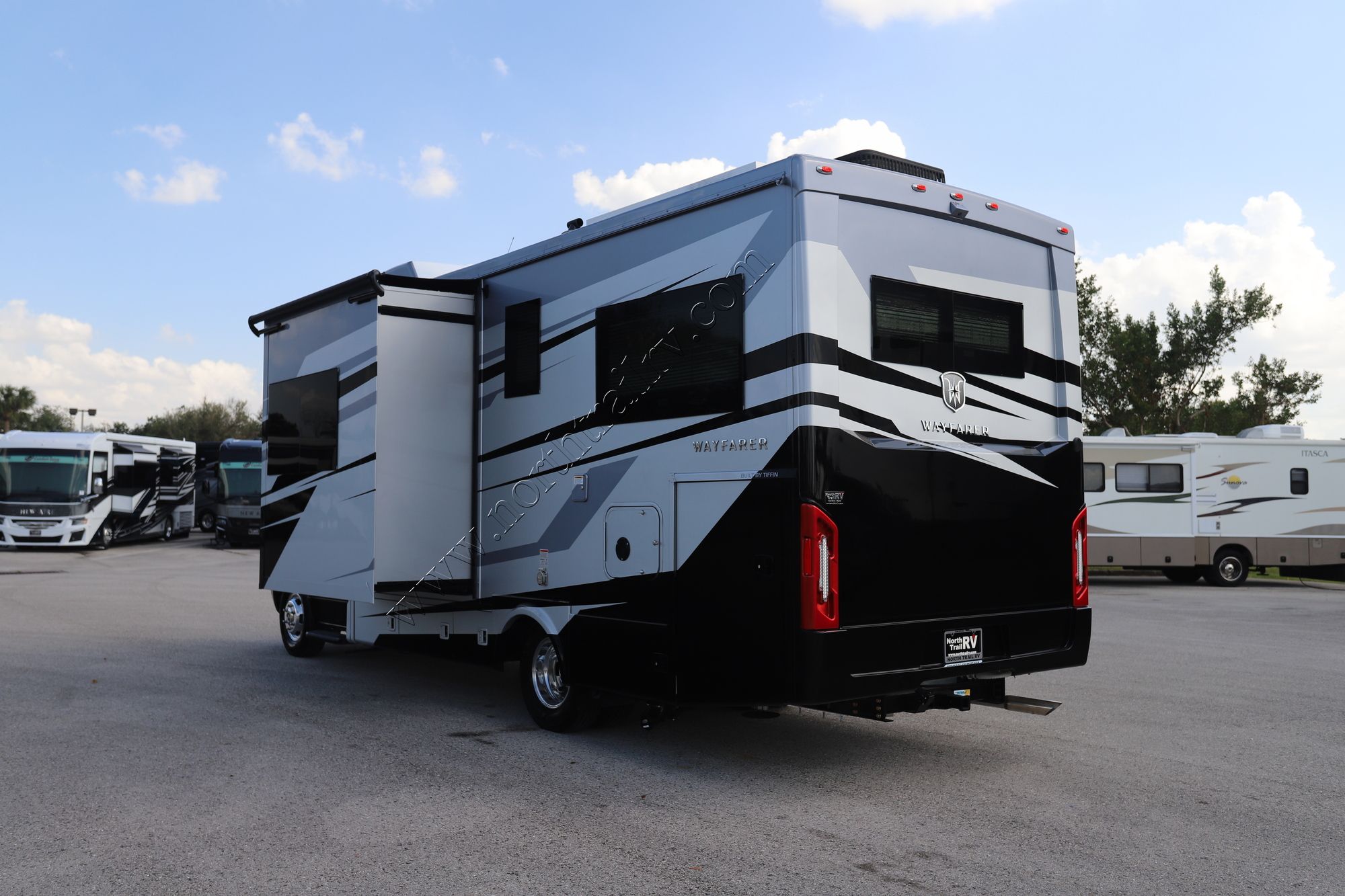 New 2025 Tiffin Motor Homes Wayfarer 25XLW Class C  For Sale