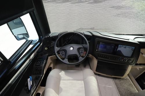 2025 Tiffin Motor Homes Allegro Bus 45OPP