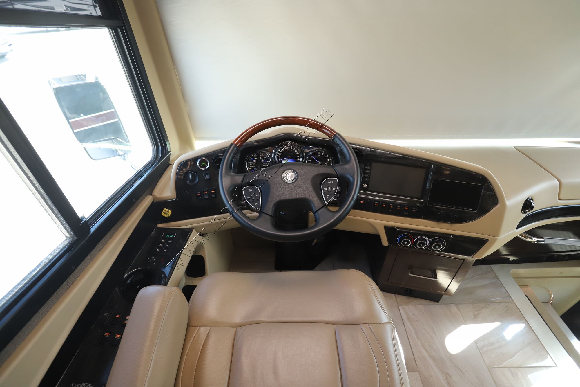 Used 2018 Tiffin Motor Homes Allegro Bus 45OPP Class A  For Sale