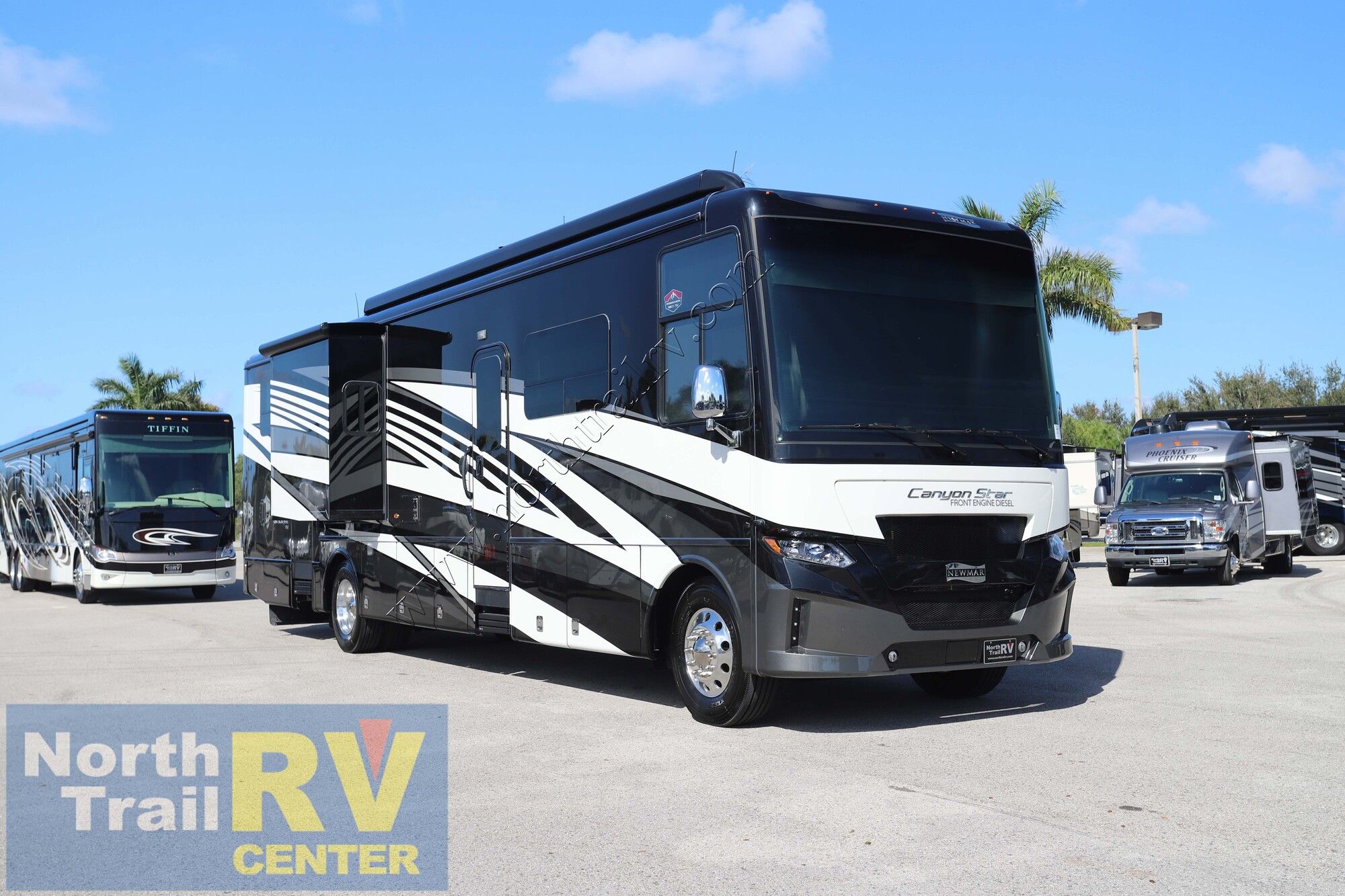 New 2025 Newmar Canyon Star 3947 Class A  For Sale