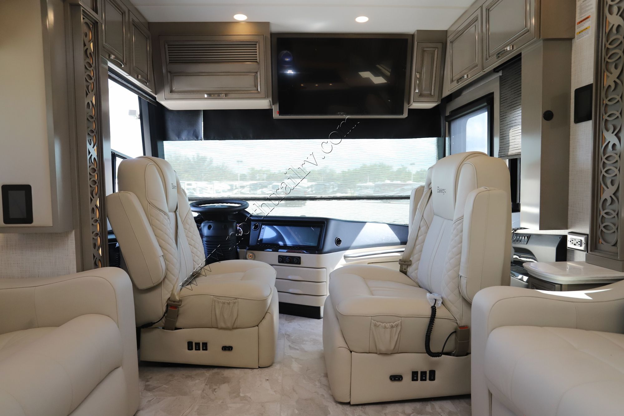 New 2025 Newmar Essex 4569 Class A  For Sale