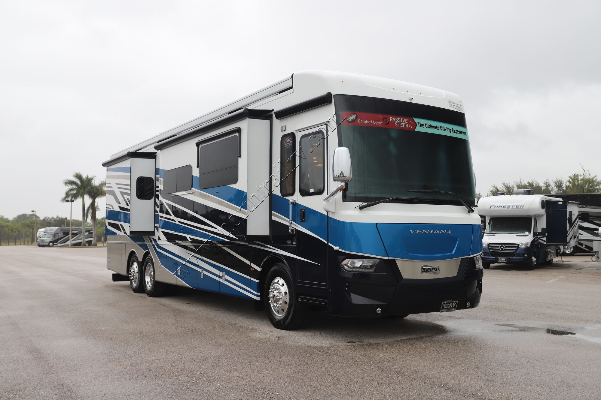 New 2025 Newmar Ventana 4037 Class A  For Sale