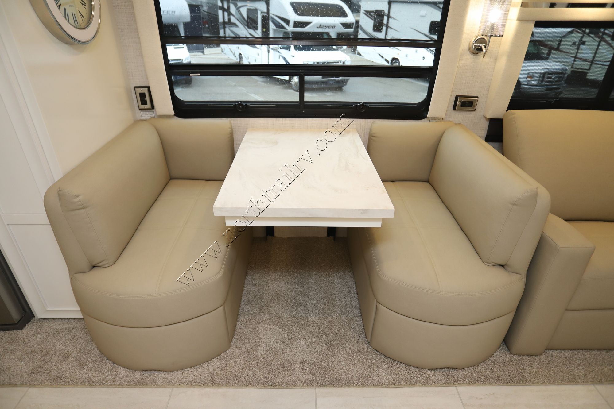 New 2025 Newmar Ventana 4037 Class A  For Sale