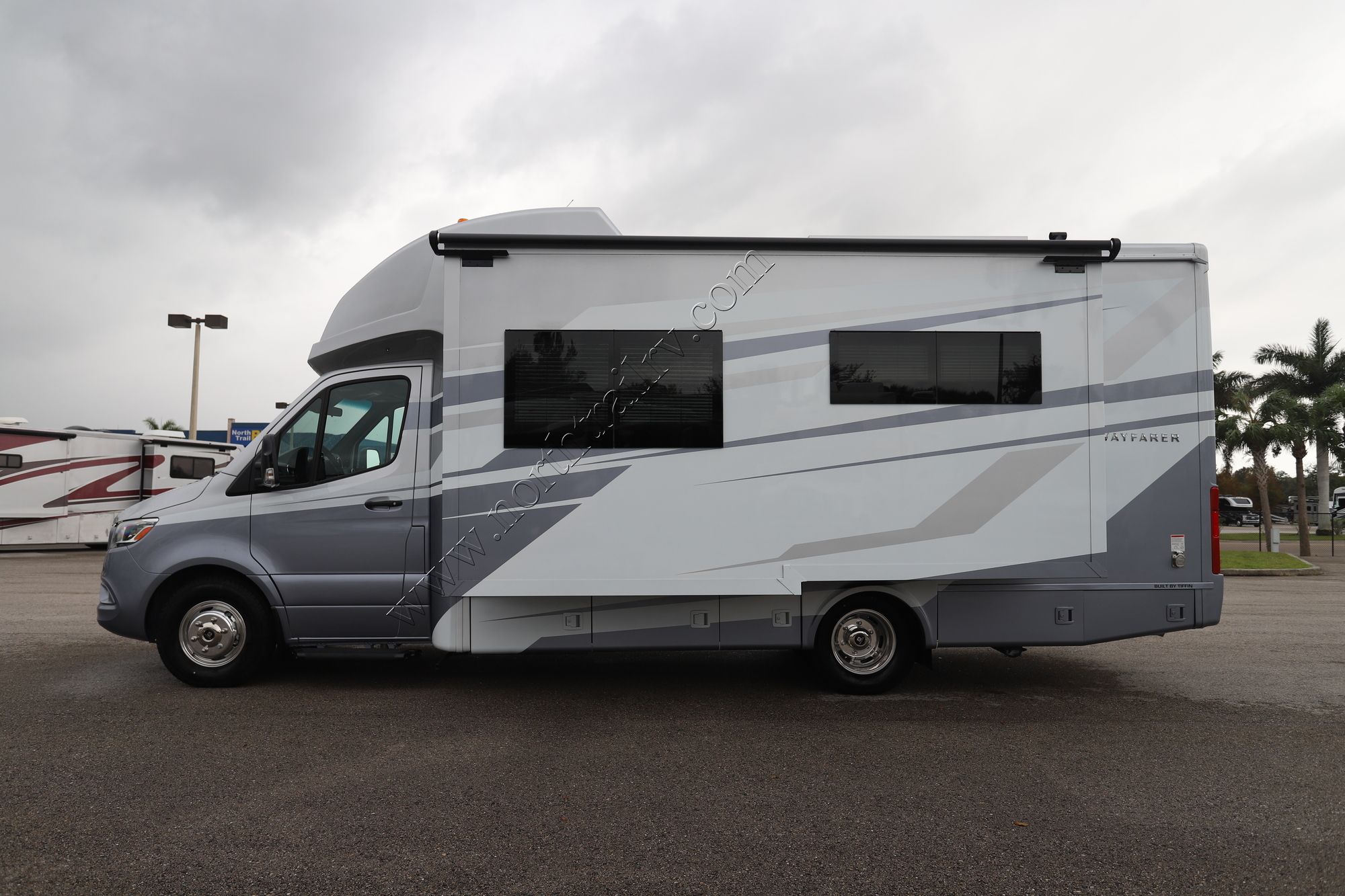 New 2025 Tiffin Motor Homes Wayfarer 25XRW Class C  For Sale