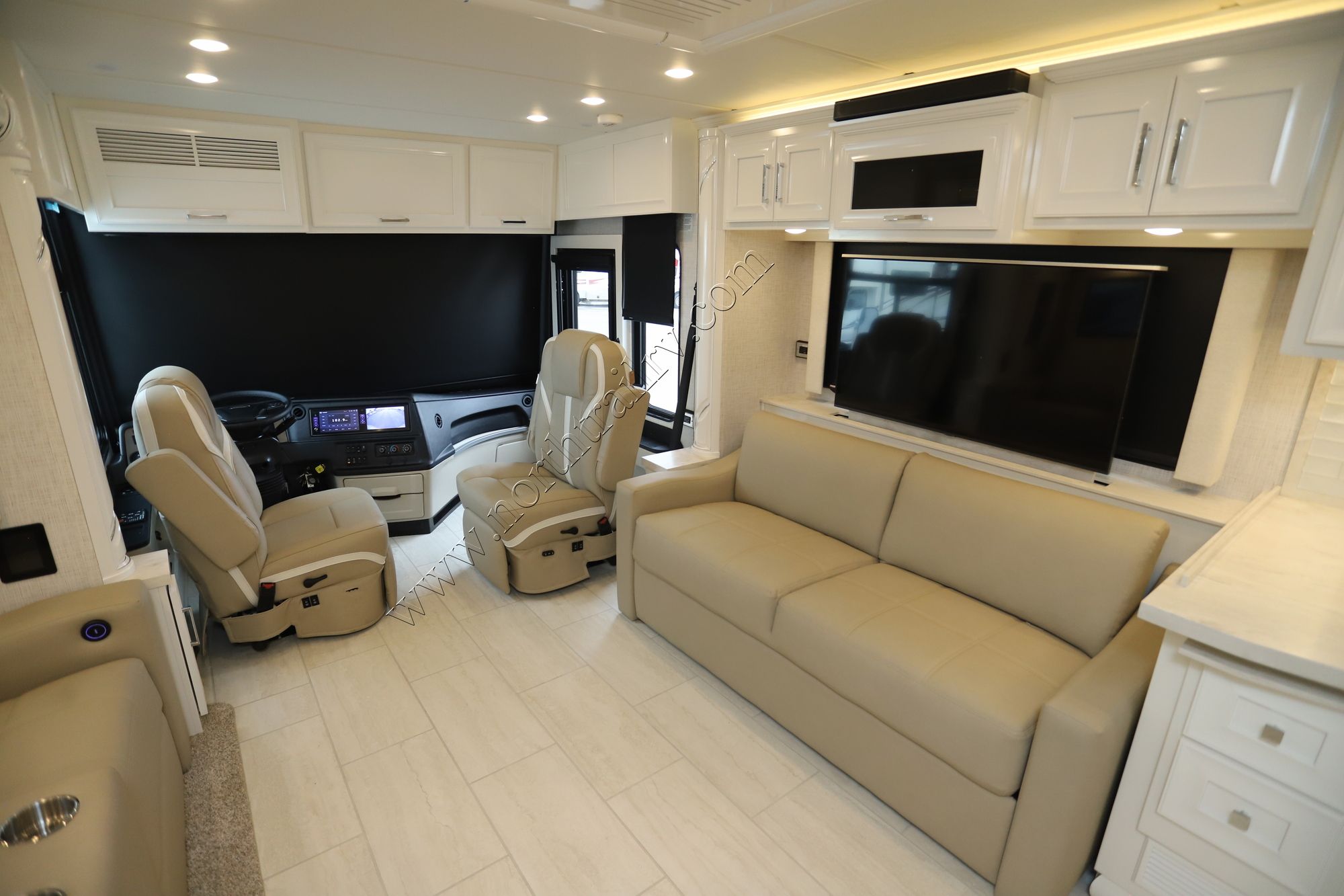 New 2025 Newmar Ventana 4037 Class A  For Sale