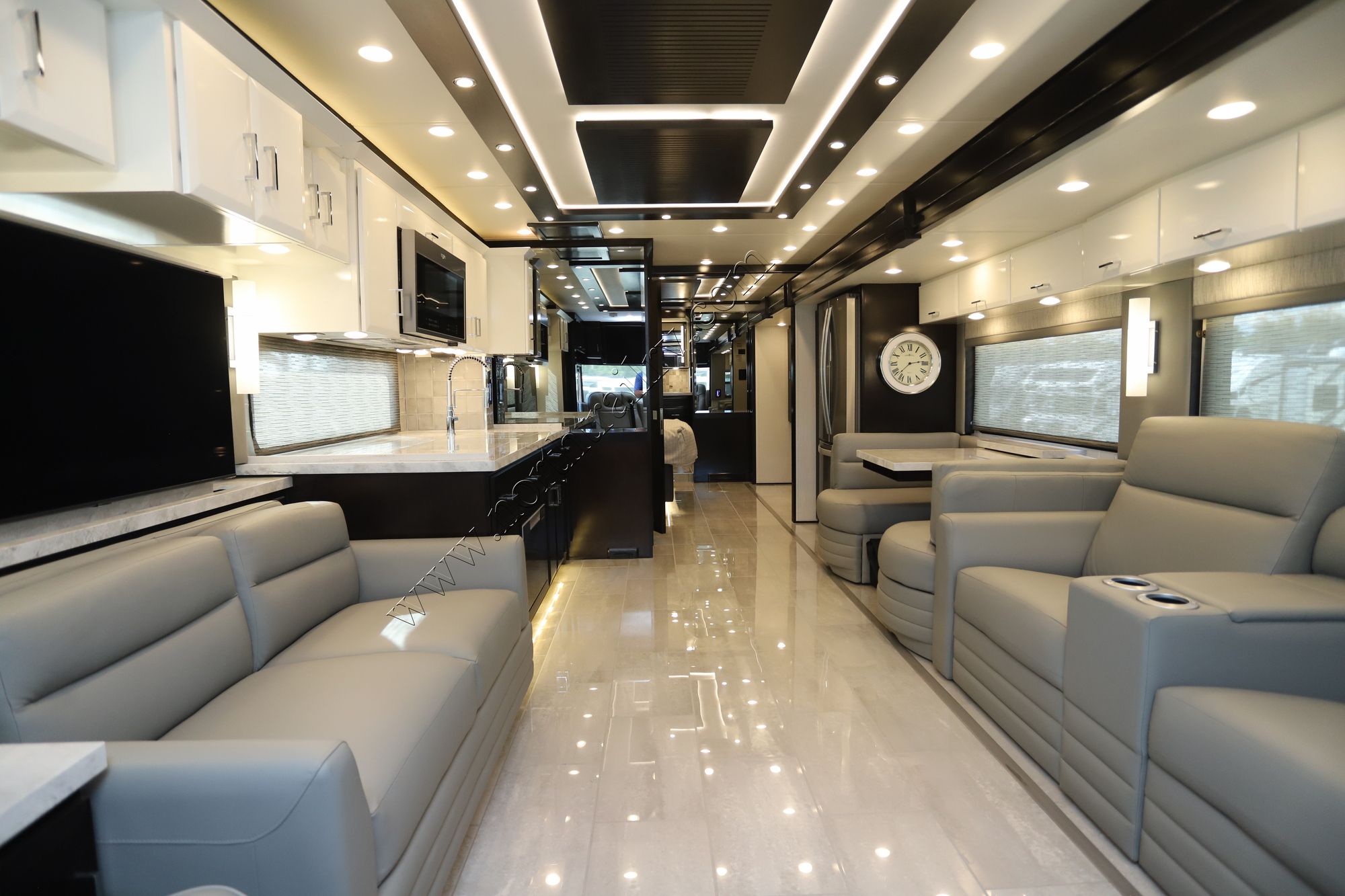 New 2025 Newmar Mountain Aire 4118 Class A  For Sale