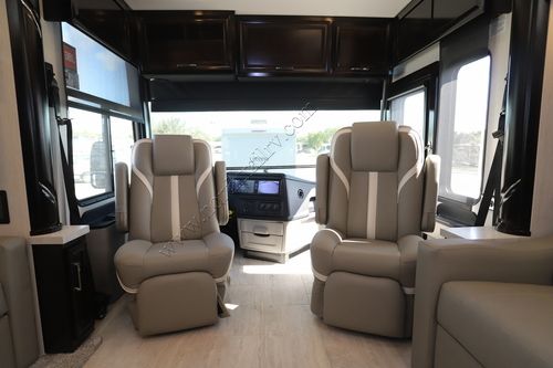 2025 Newmar Ventana 4340