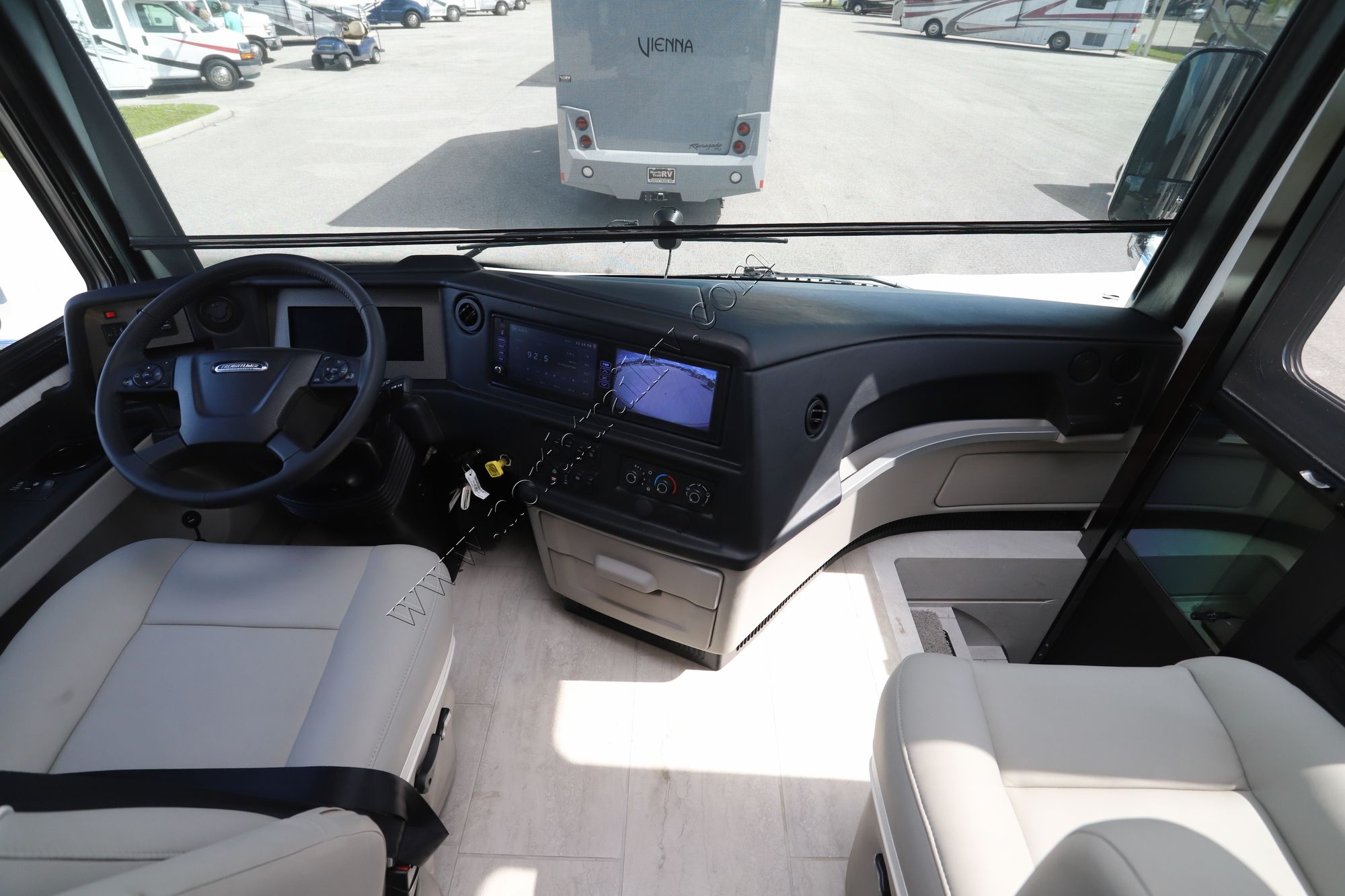 New 2025 Newmar Ventana 4340 Class A  For Sale