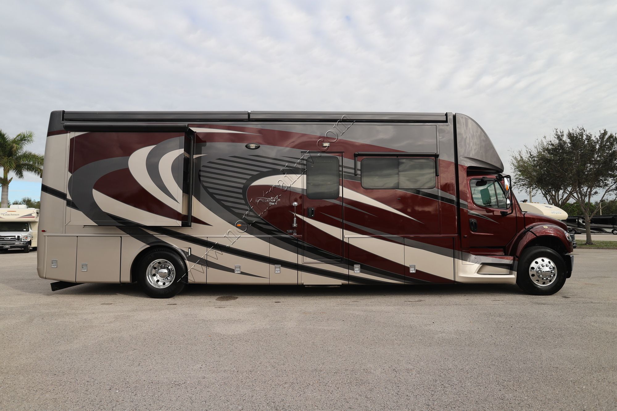 Used 2020 Newmar Super Star 3746 Super C  For Sale