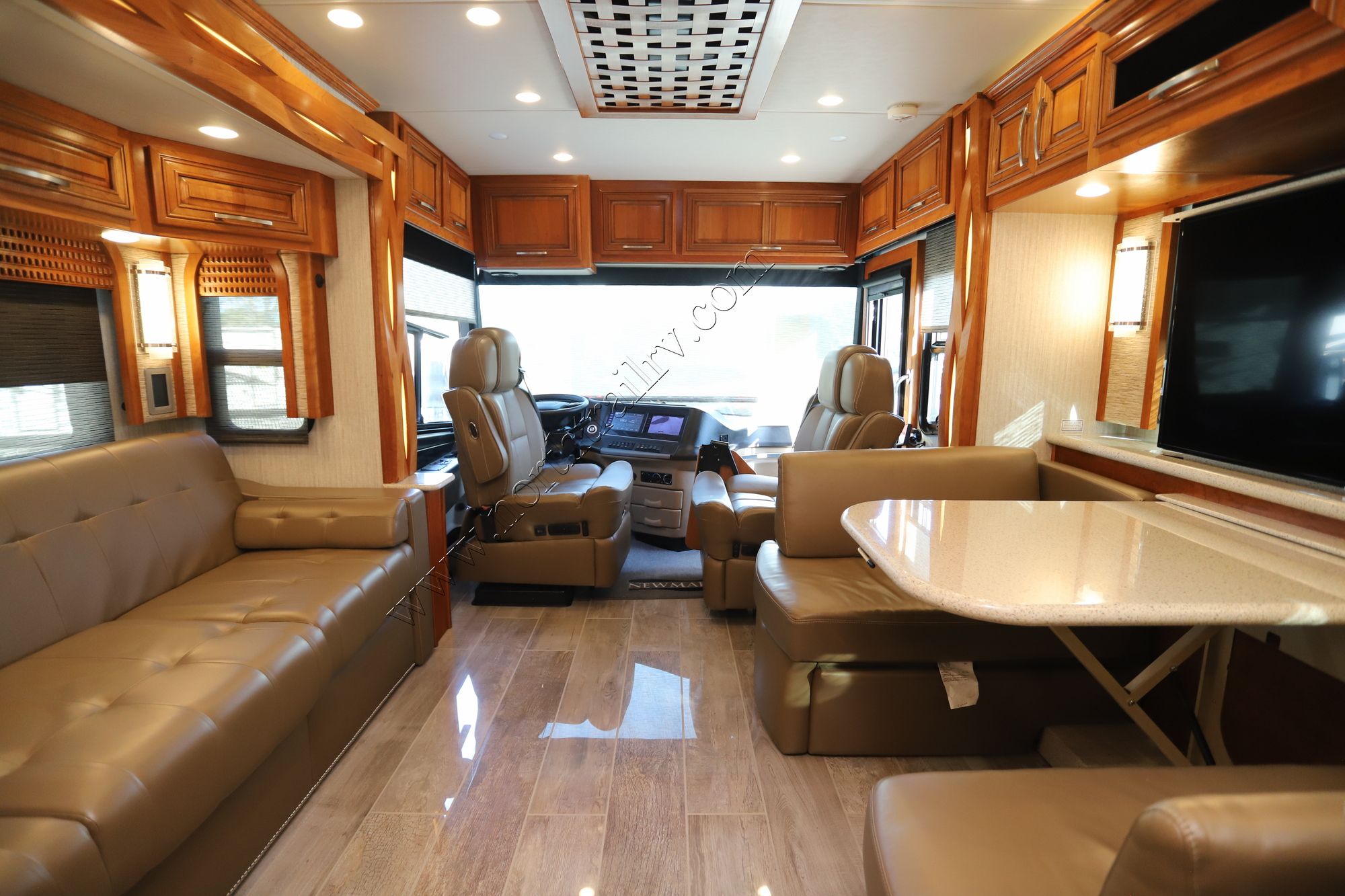 Used 2020 Newmar New Aire 3543 Class A  For Sale