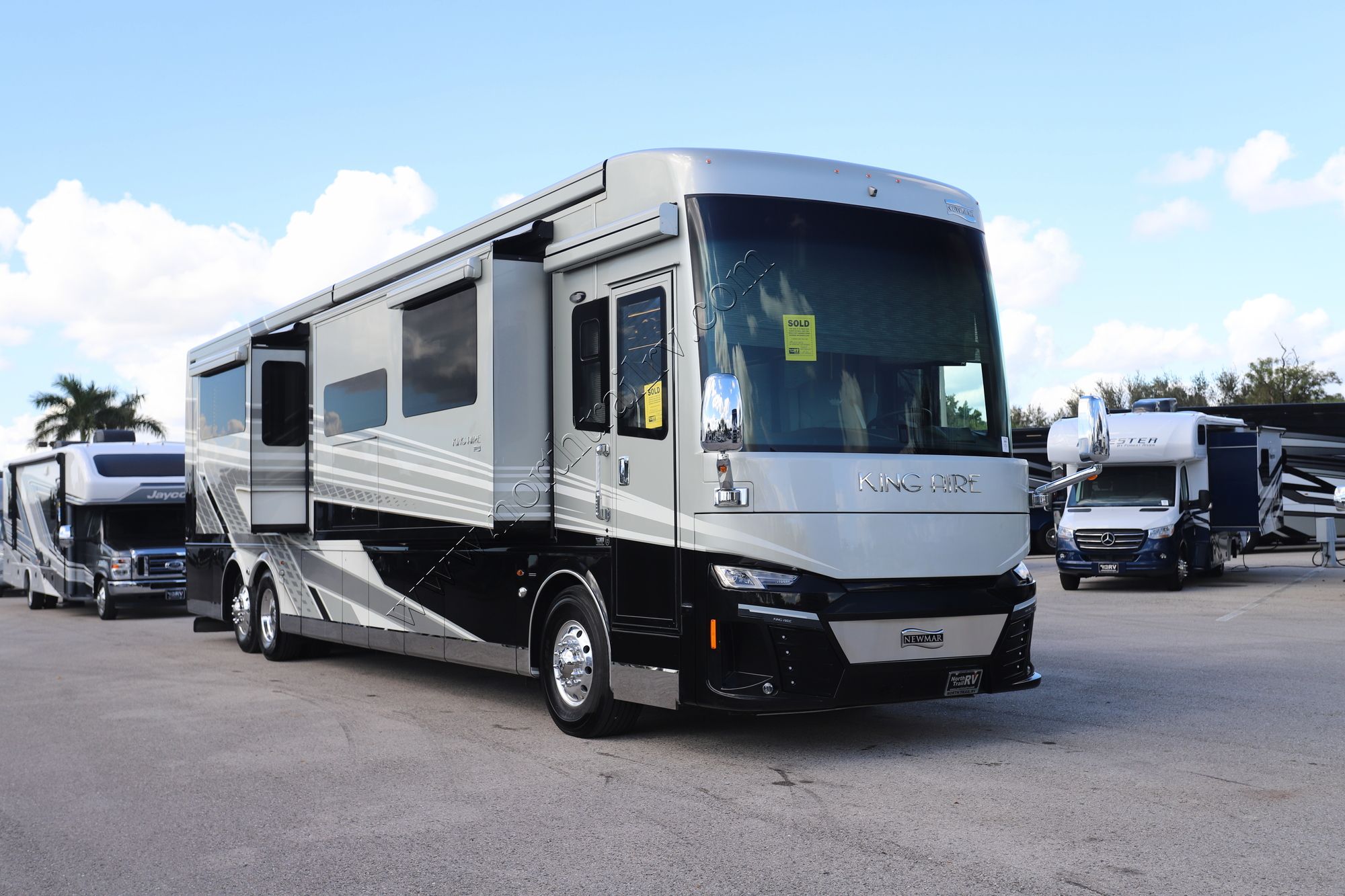 Used 2022 Newmar King Aire 4531 Class A  For Sale