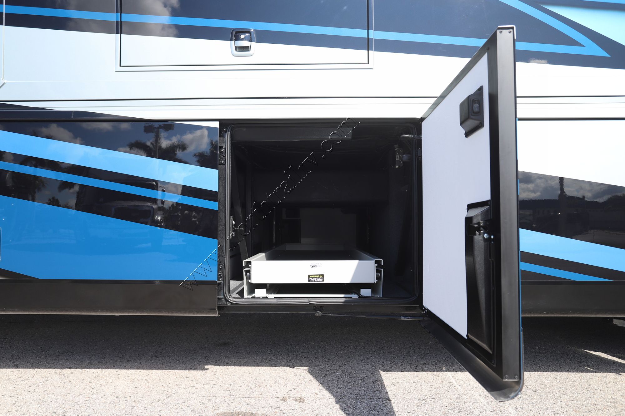 New 2025 Newmar Mountain Aire 4595 Class A  For Sale