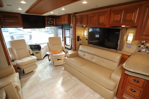 2017 Newmar Dutch Star 4018