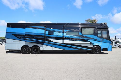 2025 Newmar Mountain Aire 4595