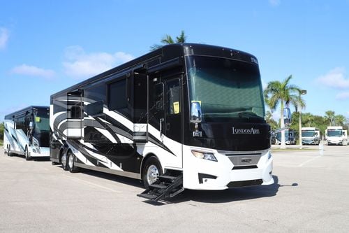 2021 Newmar London Aire 4551