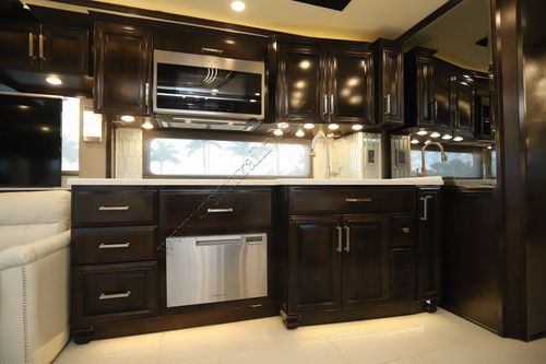 2021 Newmar London Aire 4551