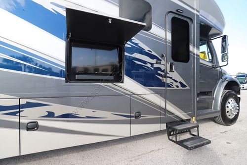 2025 Renegade Rv Verona 36VSB