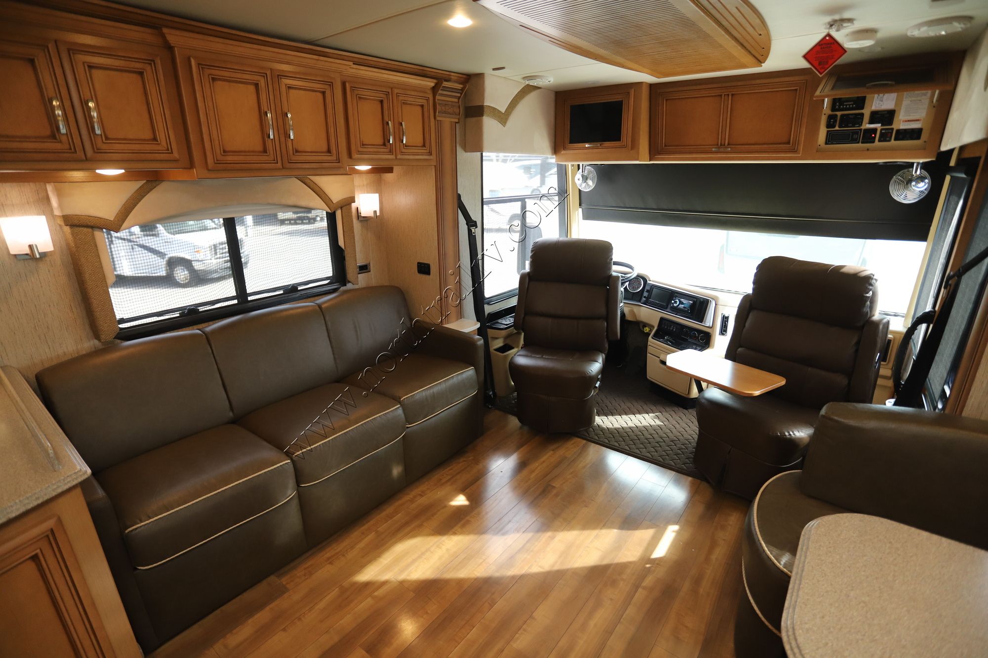 Used 2016 Newmar Ventana Le 3436 Class A  For Sale