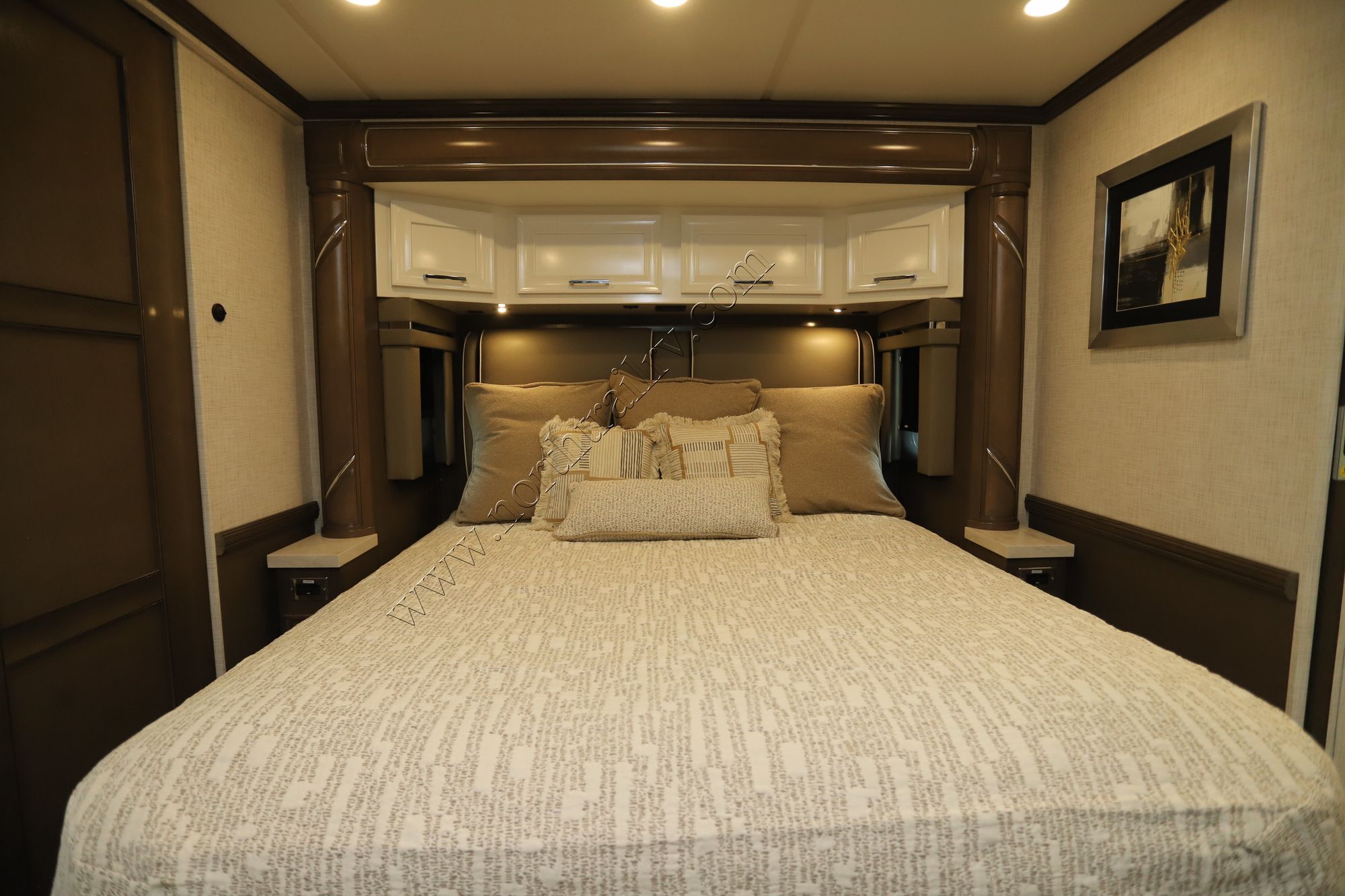 New 2025 Newmar Ventana 3809 Class A  For Sale