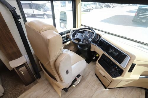 2018 Newmar Ventana Le 4048