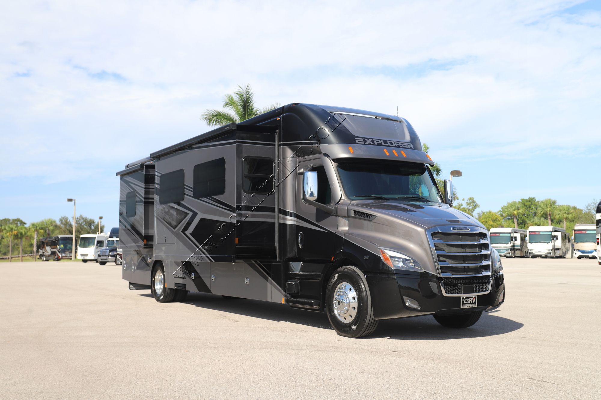 New 2025 Renegade Rv Explorer 40ERB Super C  For Sale