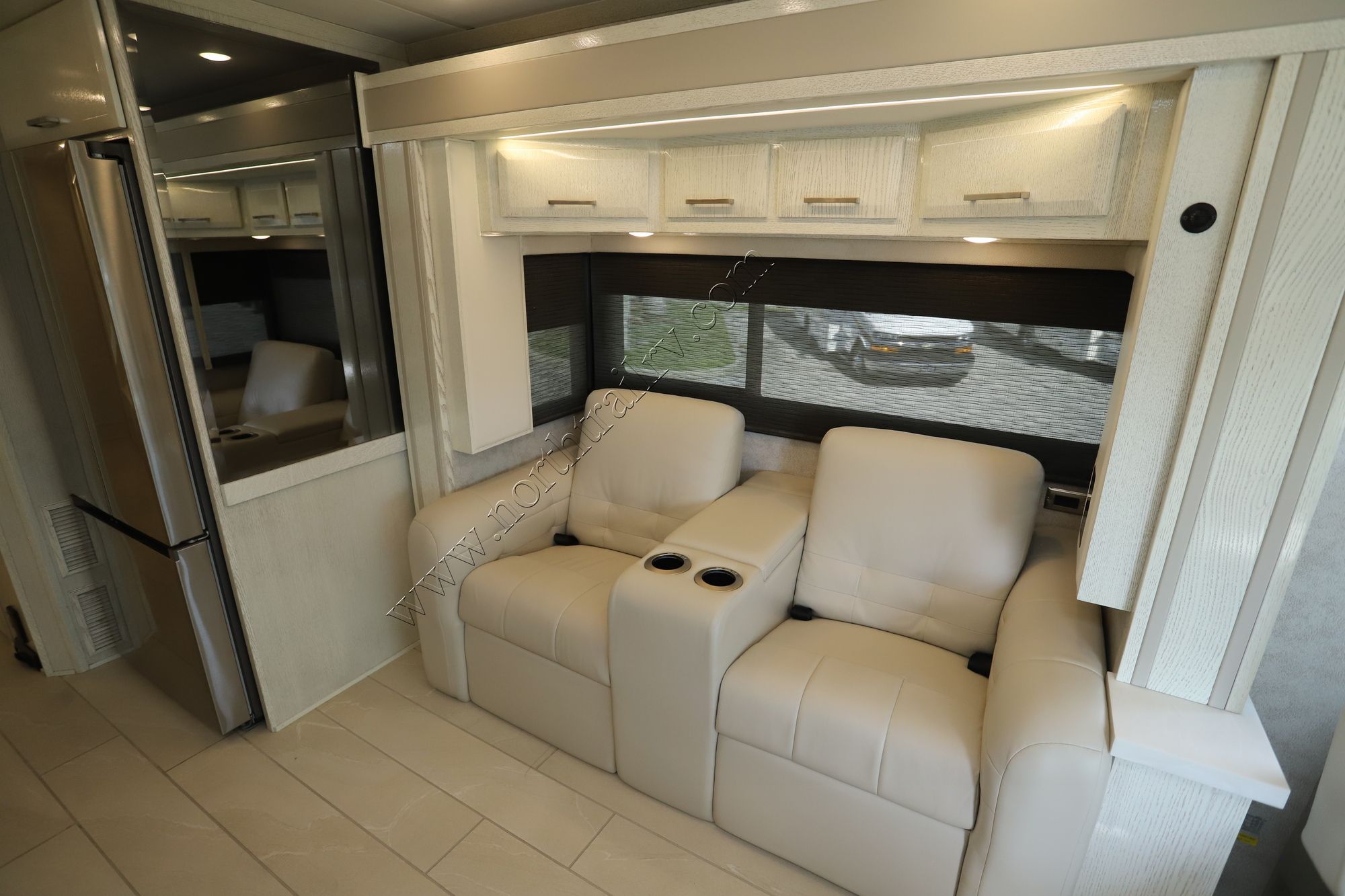 Used 2023 Newmar New Aire 3547 Class A  For Sale