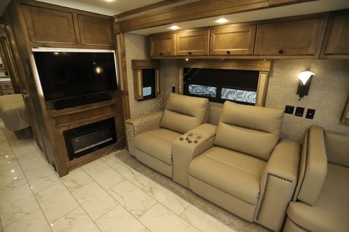 2025 Tiffin Motor Homes Allegro Red 38KA