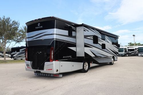 2025 Tiffin Motor Homes Allegro Red 38KA