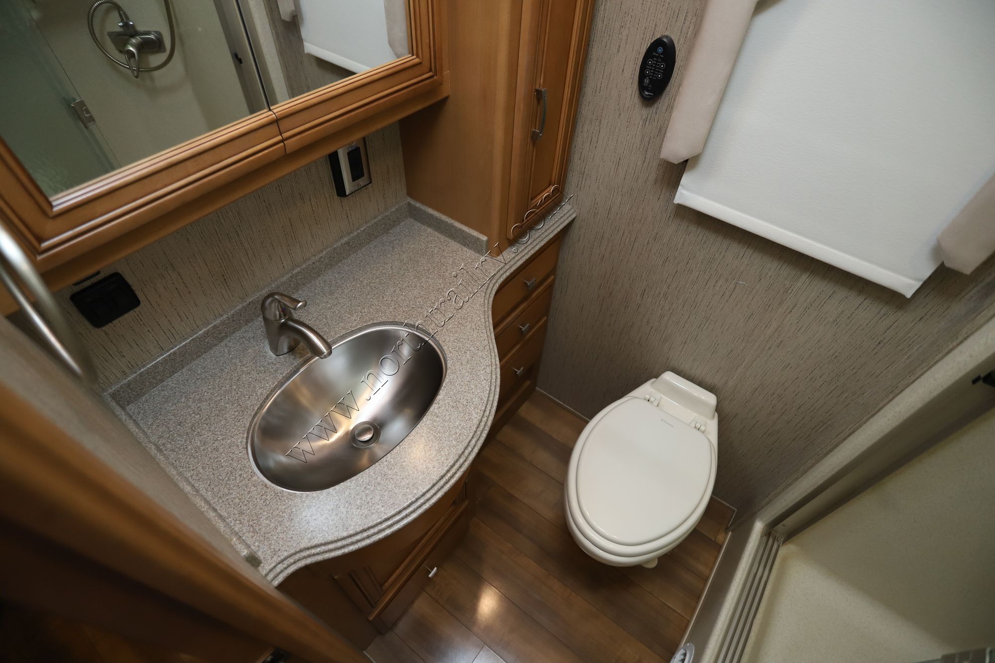 Used 2016 Newmar Ventana Le 3436 Class A  For Sale