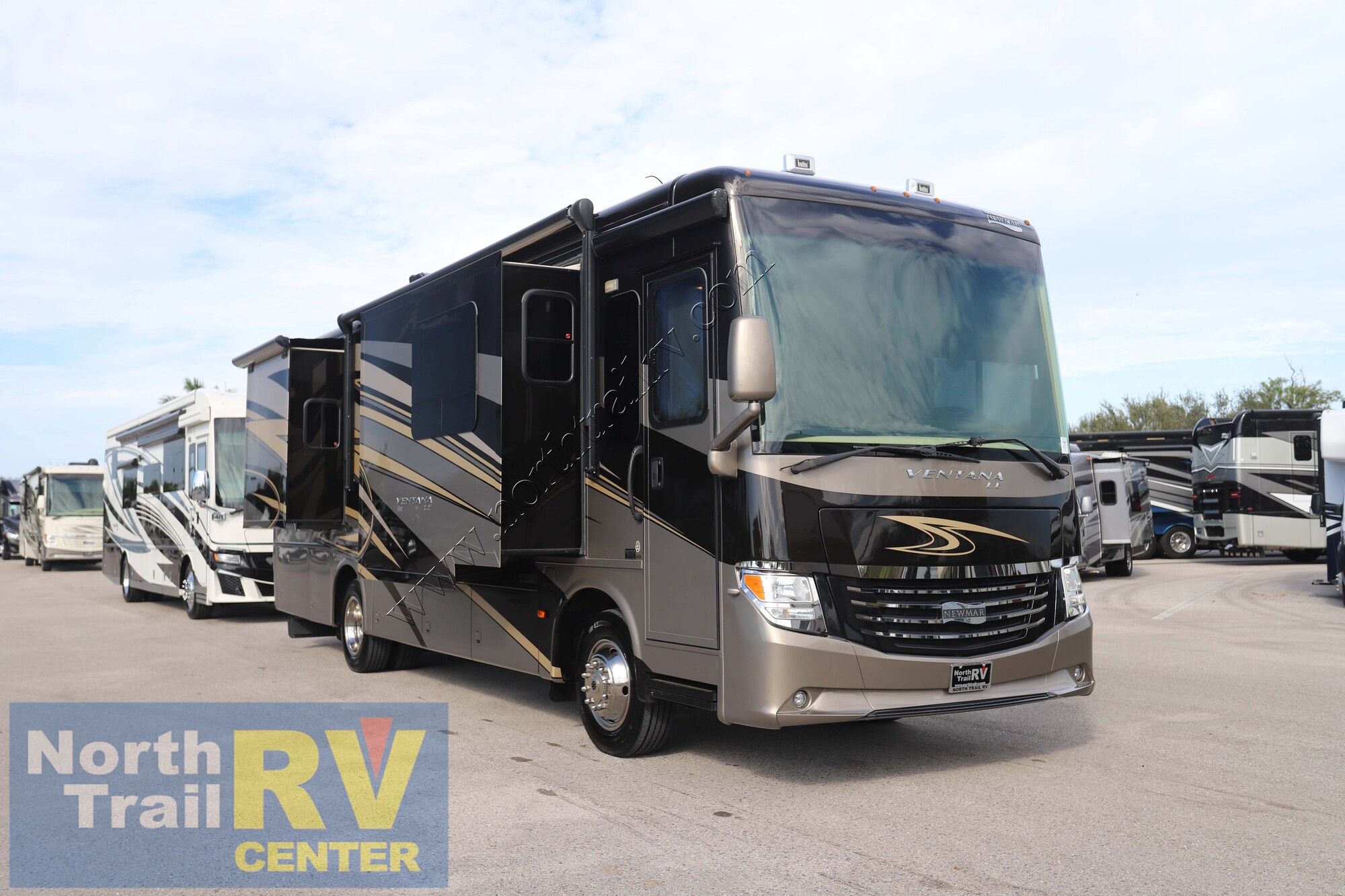 Used 2016 Newmar Ventana Le 3436 Class A  For Sale