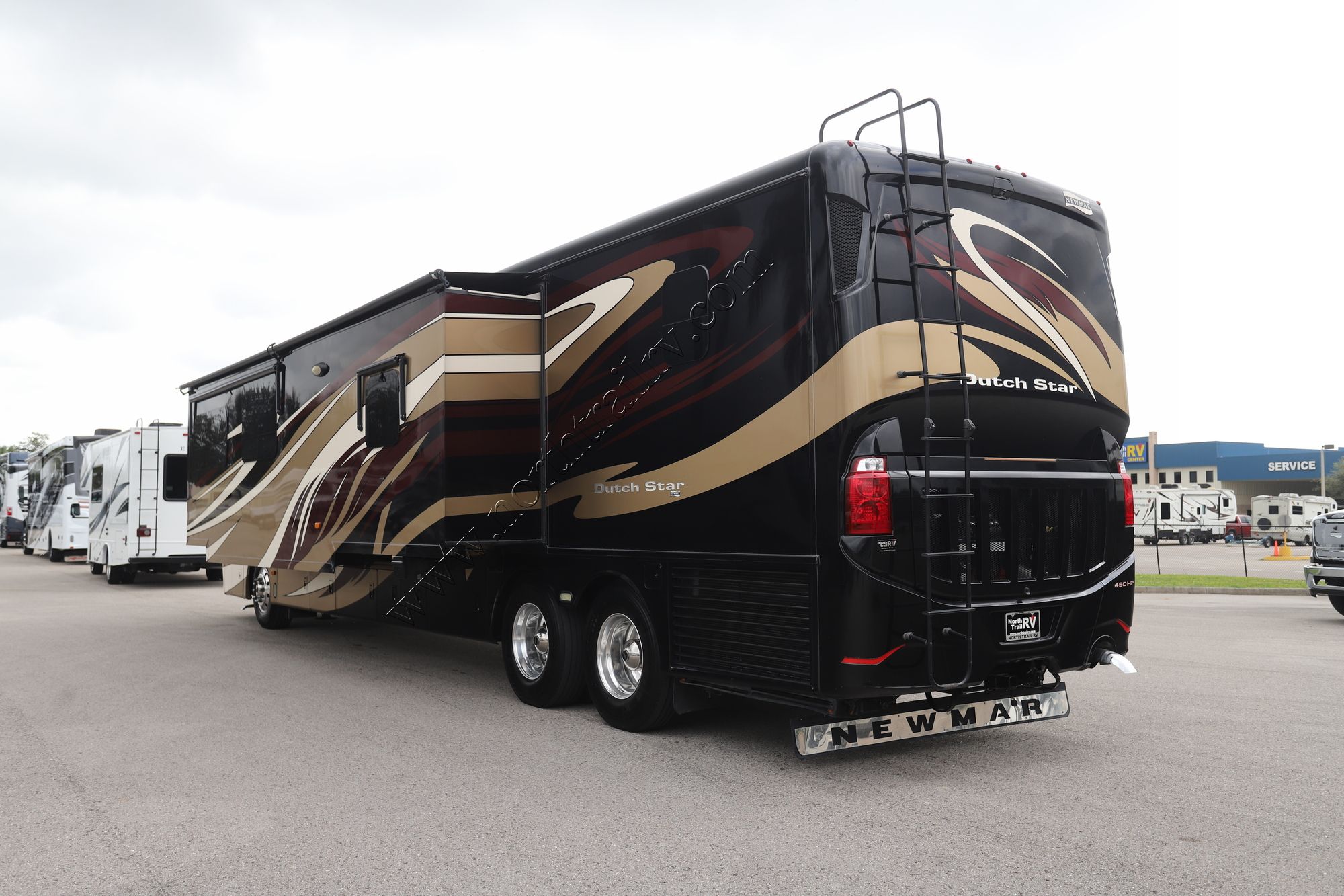 Used 2014 Newmar Dutch Star 4369 Class A  For Sale