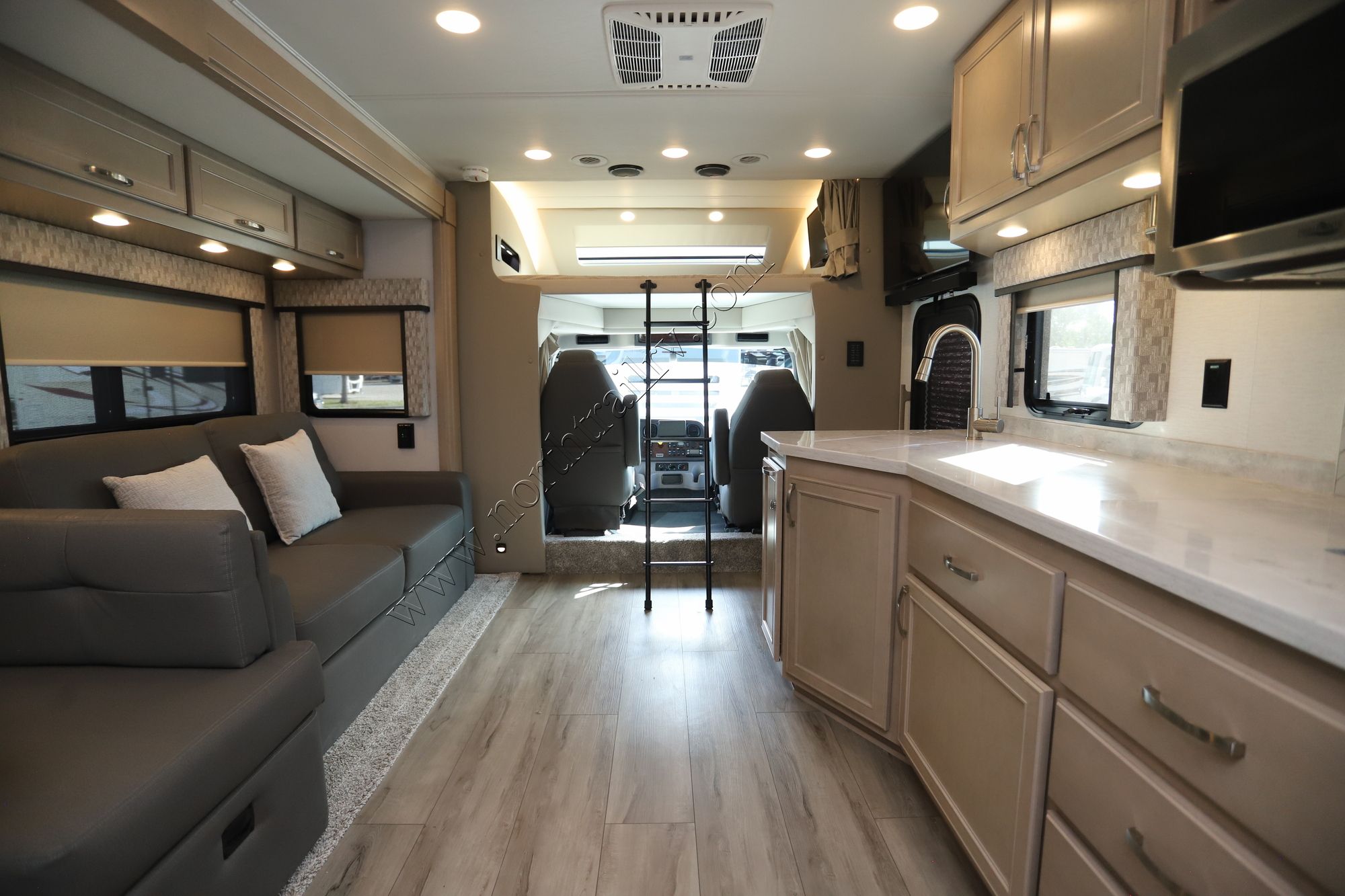 Used 2024 Renegade Rv Verona 40VBH Super C  For Sale