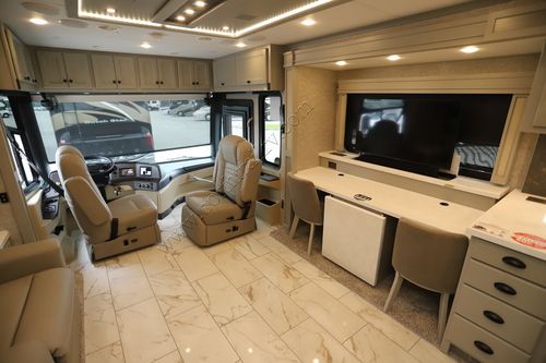 2025 Tiffin Motor Homes Allegro Red 33AA