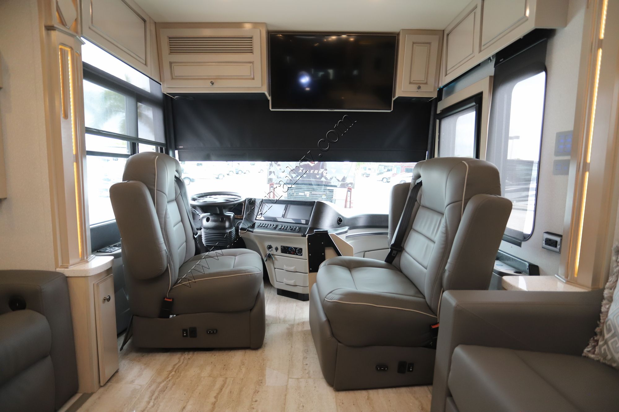 Used 2021 Newmar Dutch Star 4369 Class A  For Sale