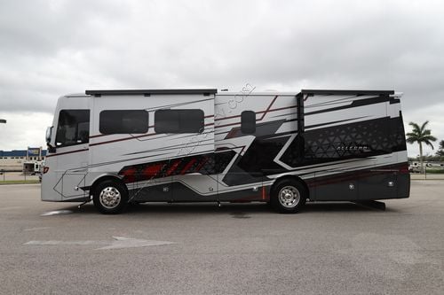 2025 Tiffin Motor Homes Allegro Red 33AA Class A