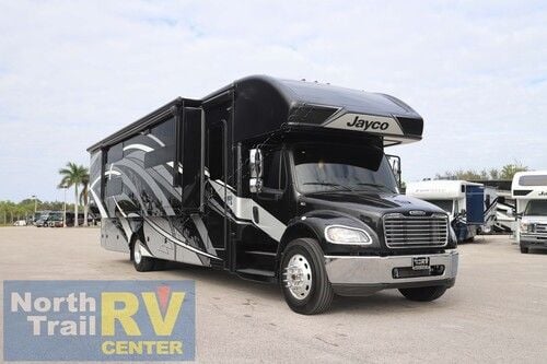 2022 Jayco Seneca 37L