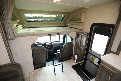 2022 Jayco Seneca 37L