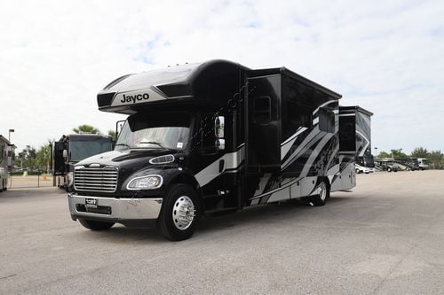 2022 Jayco Seneca 37L