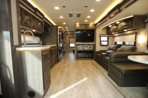 2022 Jayco Seneca 37L