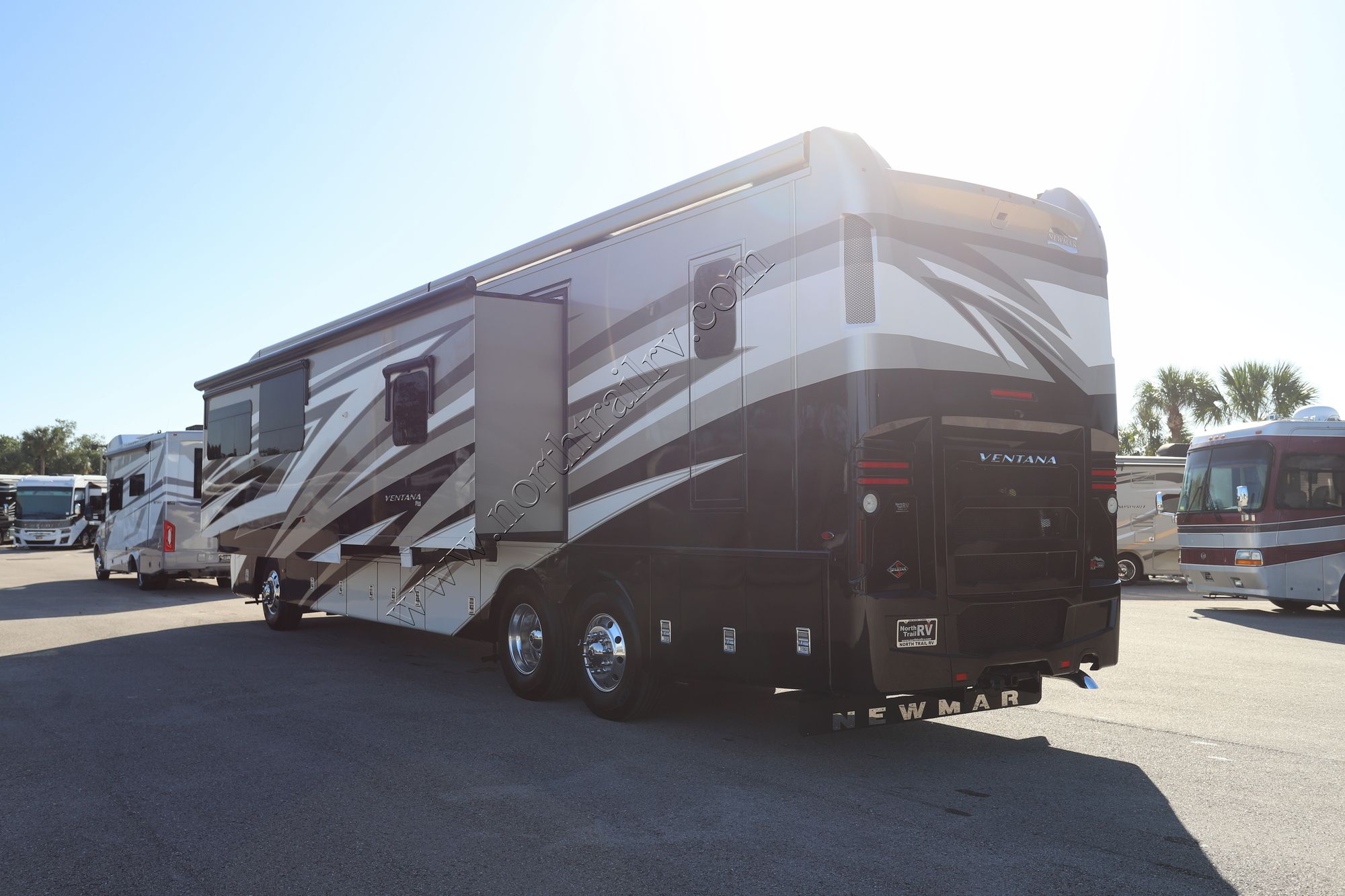 Used 2021 Newmar Ventana 4369 Class A  For Sale