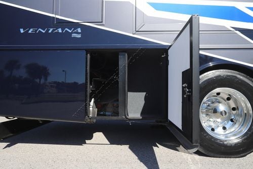 2025 Newmar Ventana 3809