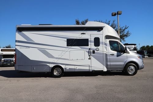 2025 Tiffin Motor Homes Wayfarer 25XRW
