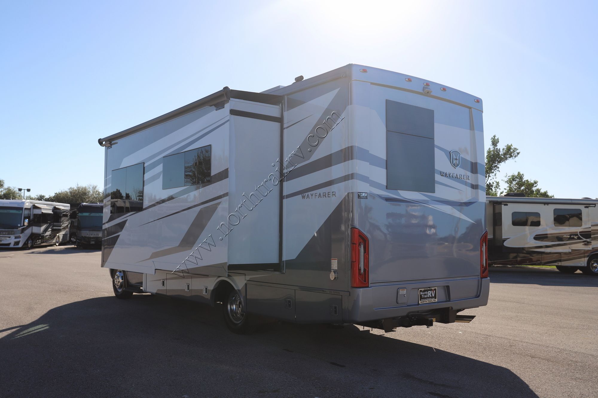 New 2025 Tiffin Motor Homes Wayfarer 25XRW Class C  For Sale