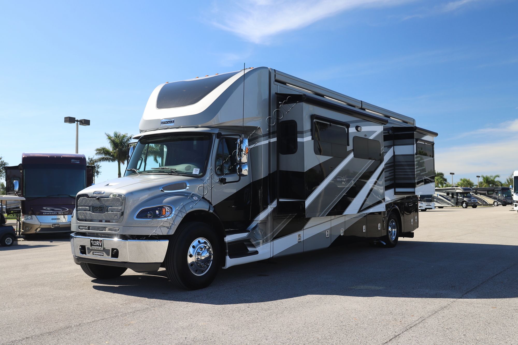 Used 2023 Newmar Super Star 3729 Super C  For Sale